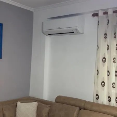 Apartament , Durres *